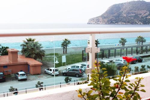 Apartamento Ideal Parejas Primera L�nea Playa Con Terraza Gb4