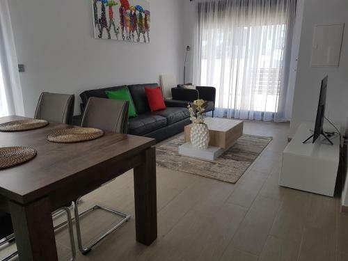 Luxury 3 Bedroom Apartment
