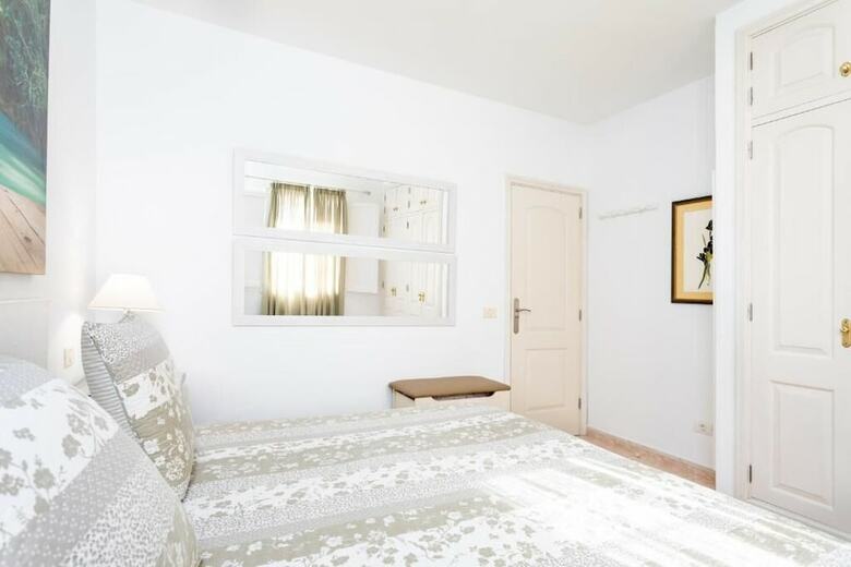 Apartamentos La Laguna Deluxe 1