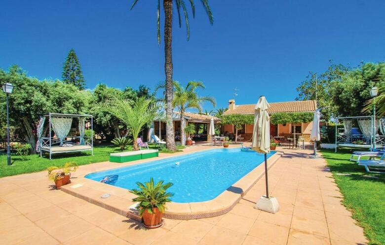 Villa Carrer Del Pa Blanc Elx