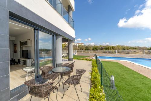Torrelamata Apartment Sleeps 4 Pool Wifi