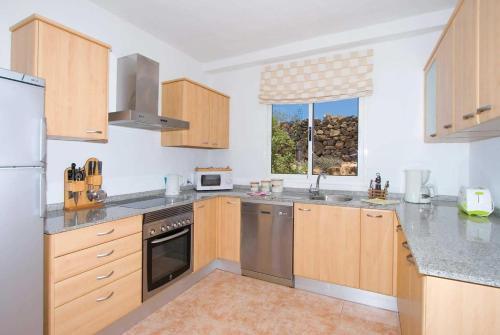 Lajares Villa Sleeps 6 Wifi