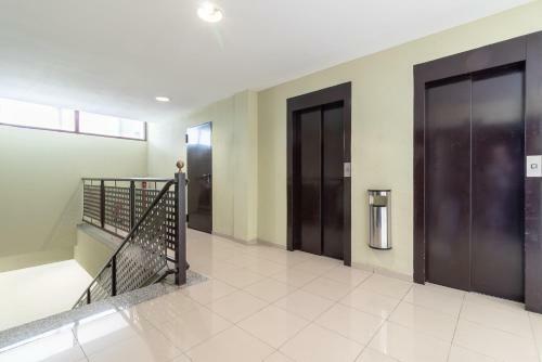 Apartamento Flatguest - Flat With Art