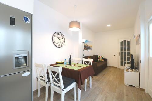 Las Canteras One Bedroom Apartment