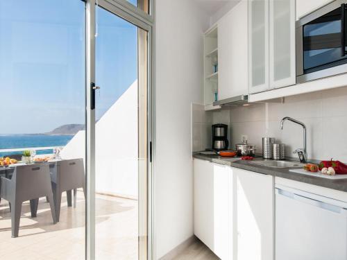 Apartment Marsin Las Canteras With Terrace