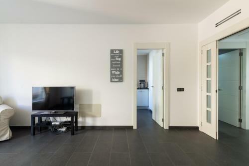 Apartamento Nuevo Y Amplio Junto A La Playa