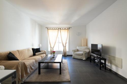 Apartamento Nuevo Y Amplio Junto A La Playa