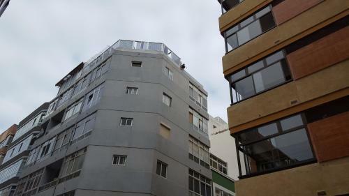 Vcv Attic / Apartment Est�vanez