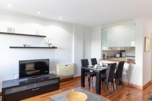 Apartamento Ramblas Golf 6c - Amazing Views, Pool & Gym