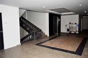 Hotel Flipper Lodge
