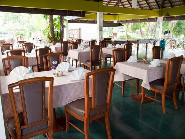 Hotel Grand Jomtien Palace