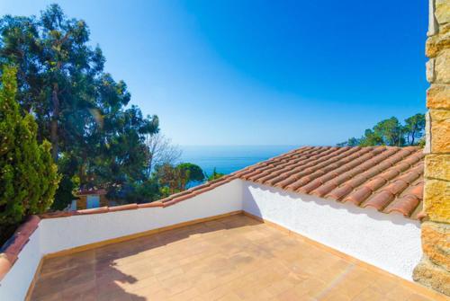 Lloret De Mar Villa Sleeps 9 Pool