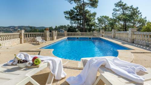 Lloret De Mar Villa Sleeps 7