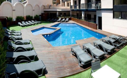 Apartments In Lloret De Mar 35190
