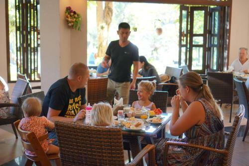 Hotel Lanta Resort