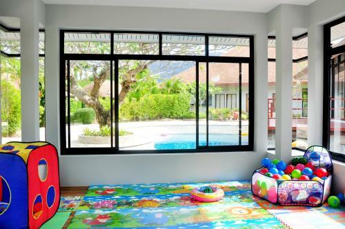 Hotel Lanta Sand Resort & Spa