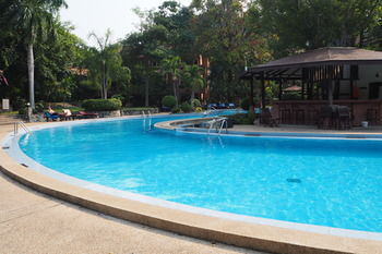Hotel Loma Resort And Spa