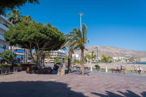 Modern Apartment Los Cristianos Center