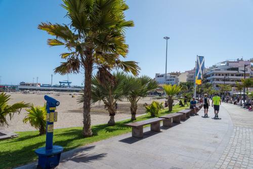 Modern Apartment Los Cristianos Center