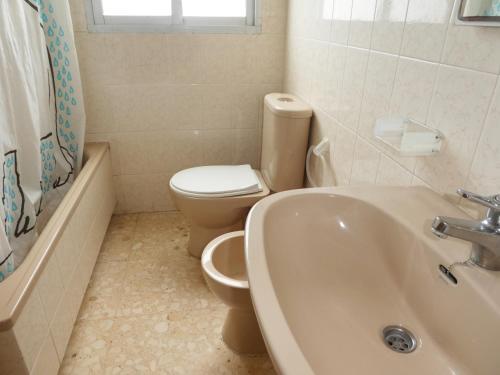 Apartamentos Gand�a Grau Y Playa 3000