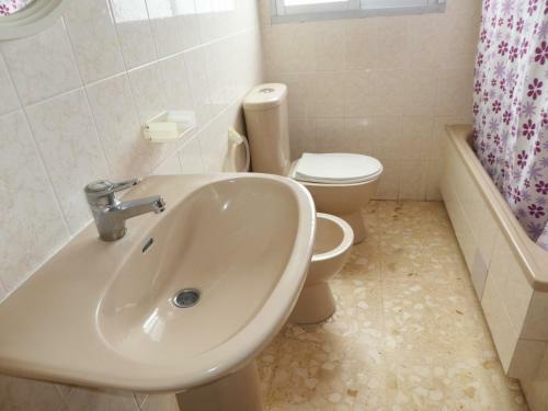 Apartamentos Gand�a Grau Y Playa 3000