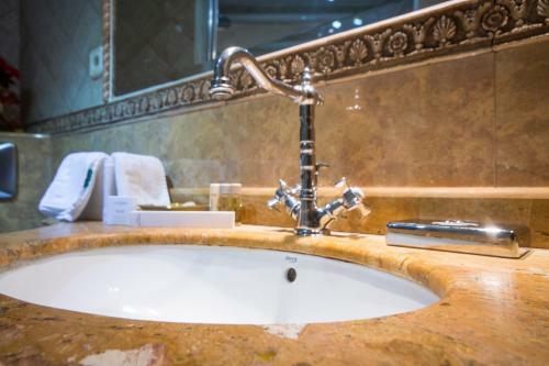 Apartamento Oshun Suite Madrid Sol