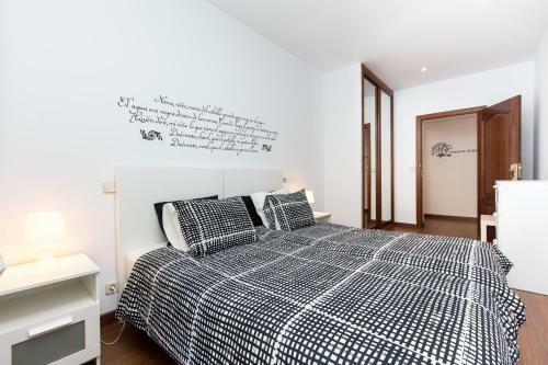 Apartamento Book In Madrid- Puerta Del Sol