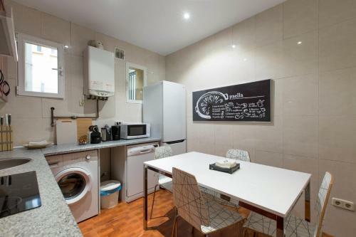 Apartamento Book In Madrid- Puerta Del Sol