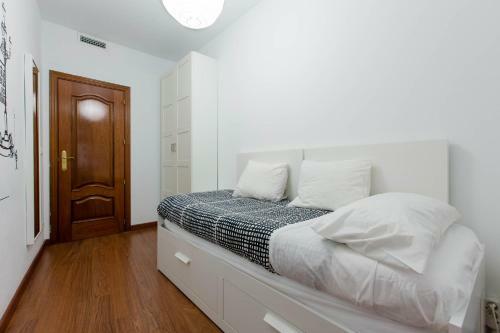 Apartamento Book In Madrid- Puerta Del Sol