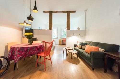 Apartamento Chic Rentals Malasa�a - Calle Pozas