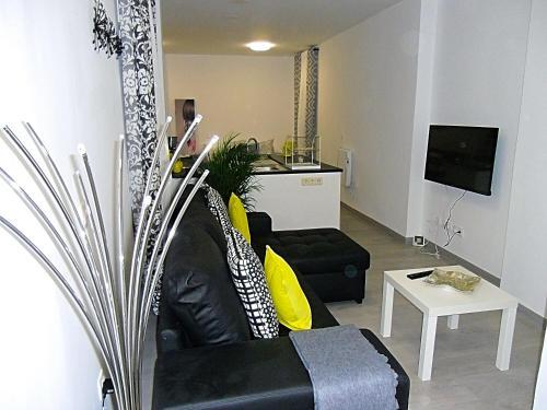 Gifsa Bravo Murillo Apartment