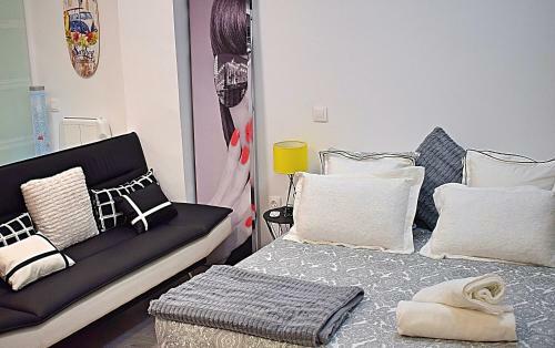 Gifsa Bravo Murillo Apartment