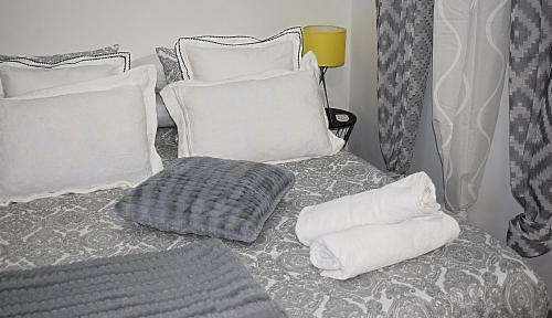 Gifsa Bravo Murillo Apartment