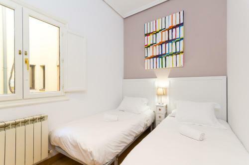 Apartamento Puerta Del Sol Stylish Aparments