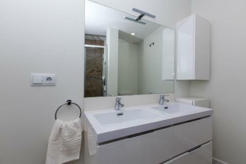 Apartamento Book In Madrid - Cascorro Deluxe