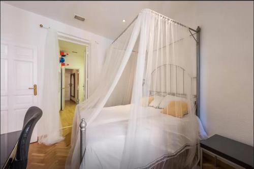 City House Apartment