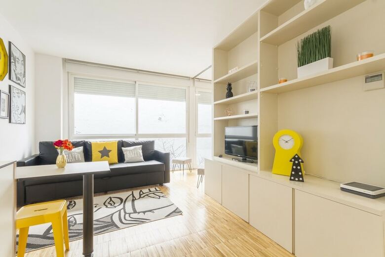 7rooms7 Gran Via Madrid Apartments