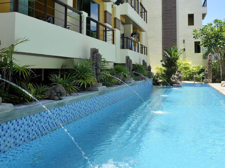 Hotel Poppa Palace