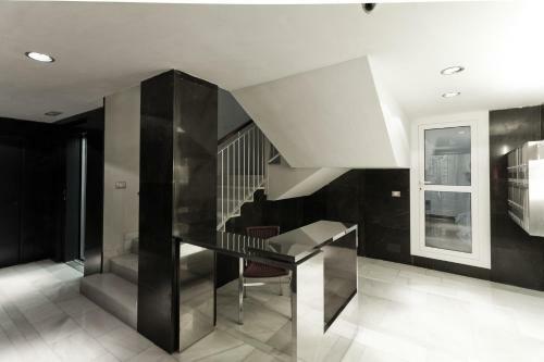 Home Club Calle Nueva Apartments