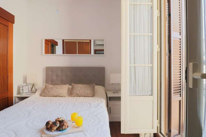 Apartamento Brand New One Bedroom Cathedral Views