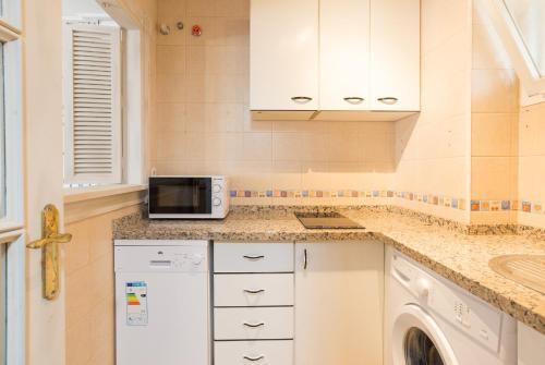 Apartamento Urbe10 Plaza De La Merced Duplex 1 Bedroom