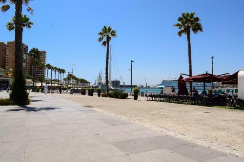 Apartamento Letmalaga Pompidou Beach