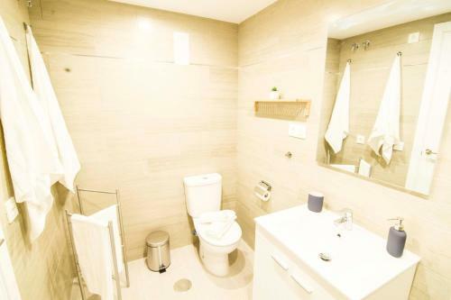 Apartamento Letmalaga Pompidou Beach