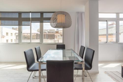 Urbe10 Angel Ganivet 2 Bedrooms Apartment