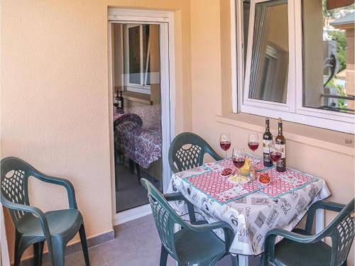 Four-bedroom Apartment In Malaga
