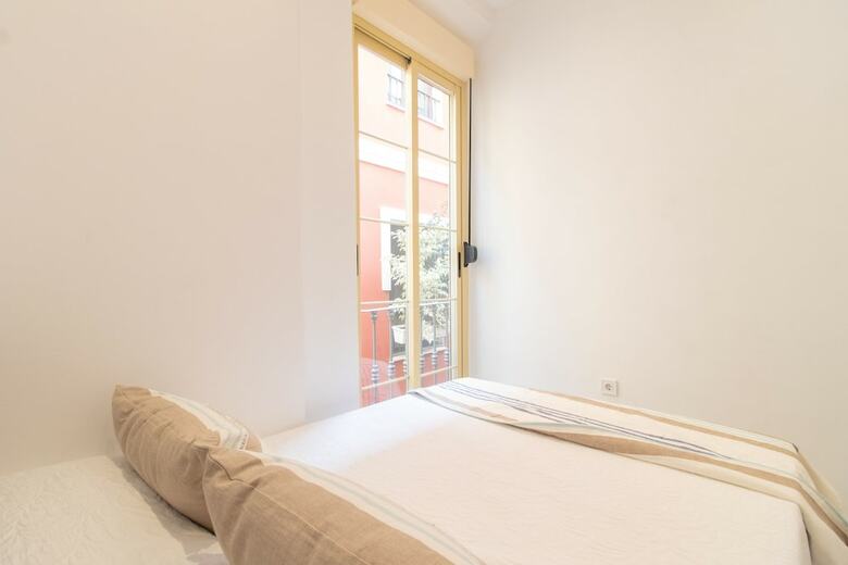 Apartamento Trendy Two Bedrooms In Ollerias