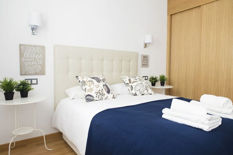 Suncity Apartamentos Refino Con Piscina