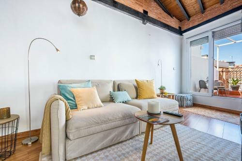 One-bedroom Apartment With Terrace Tina