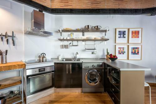 One-bedroom Apartment With Terrace Tina