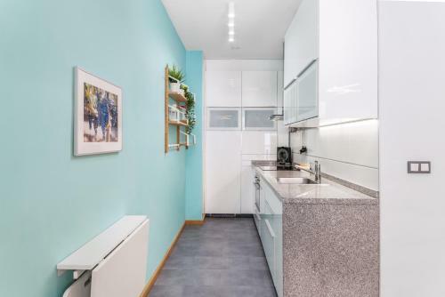 Suite Homes Stylish Central Apartment
